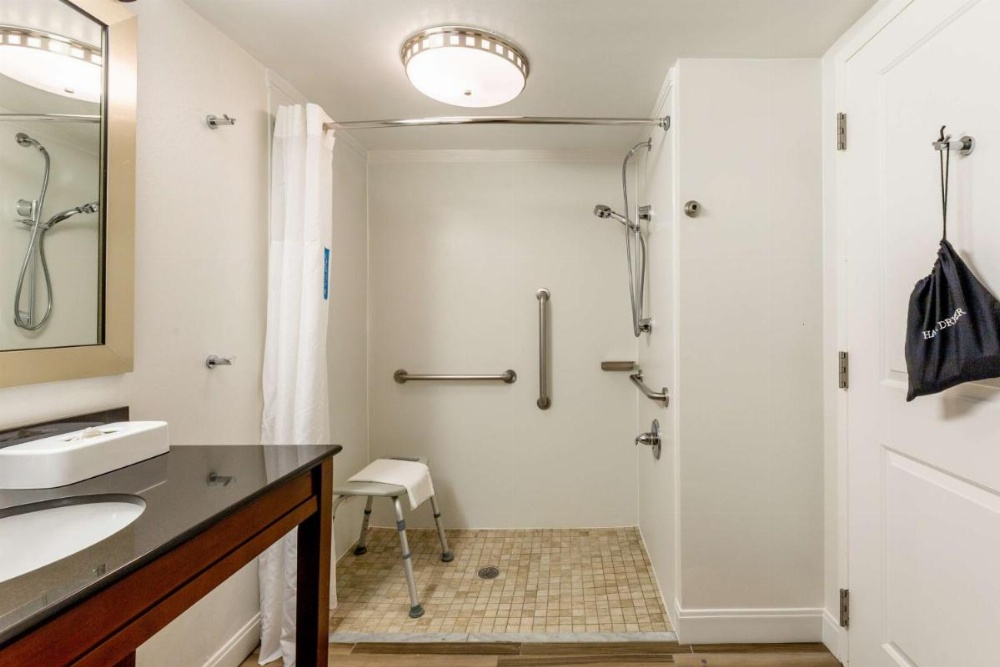 Hampton Inn By Hilton And Suites Raleigh/Cary I-40 (PNC Arena) Image 10