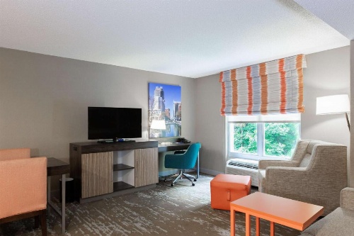 Hampton Inn By Hilton And Suites Raleigh/Cary I-40 (PNC Arena) image 6