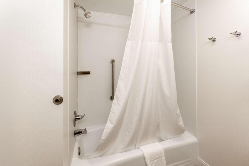 Hampton Inn By Hilton And Suites Raleigh/Cary I-40 (PNC Arena)